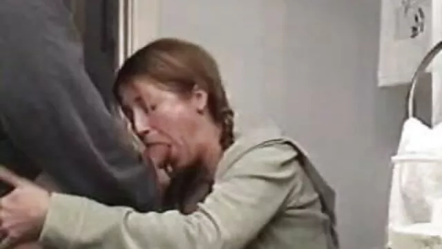 A zord négyszemű angyalt tönkretette nagy segg szex a brutális pornólegenda, Rocco