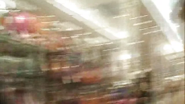 Aranyos szőke Katie Kush szar és jizzed idősebb öreg segg szeretője